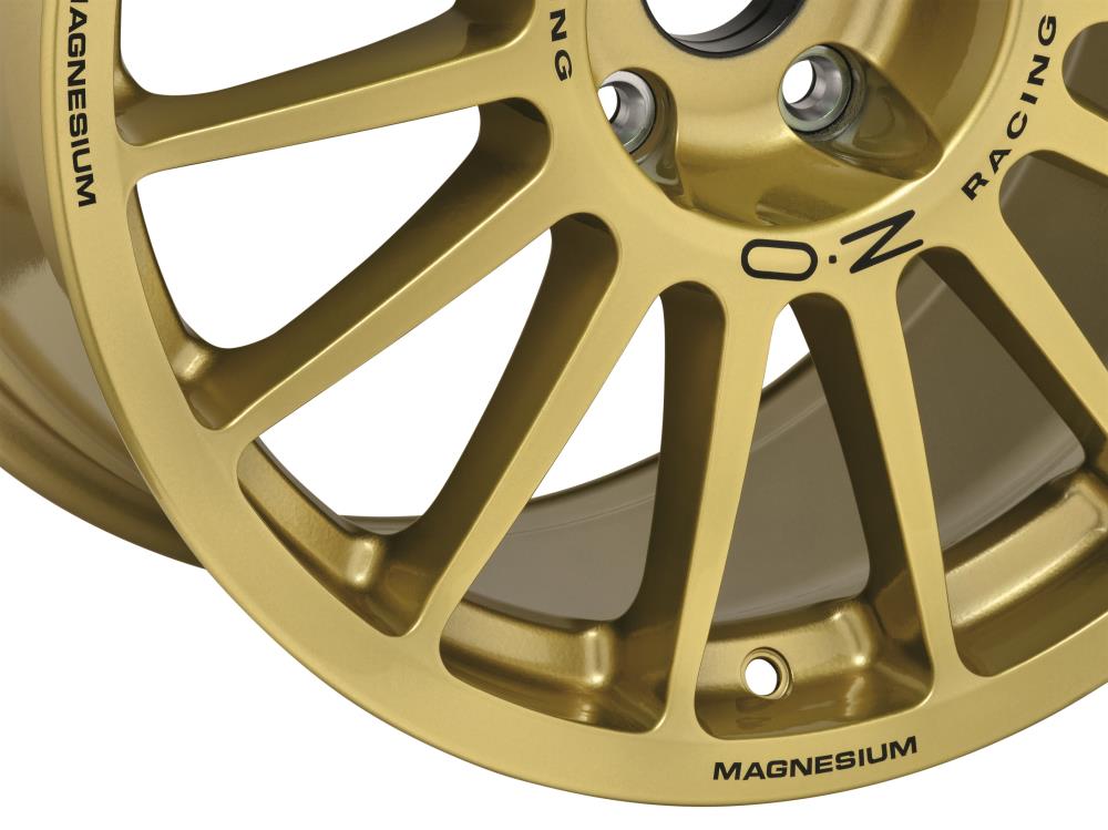 オーゼットレーシング 、Superturismo Magnesio（スーパー